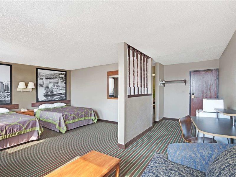 Super 8 By Wyndham Nashville/ Dntn/ Opryland Area Luaran gambar