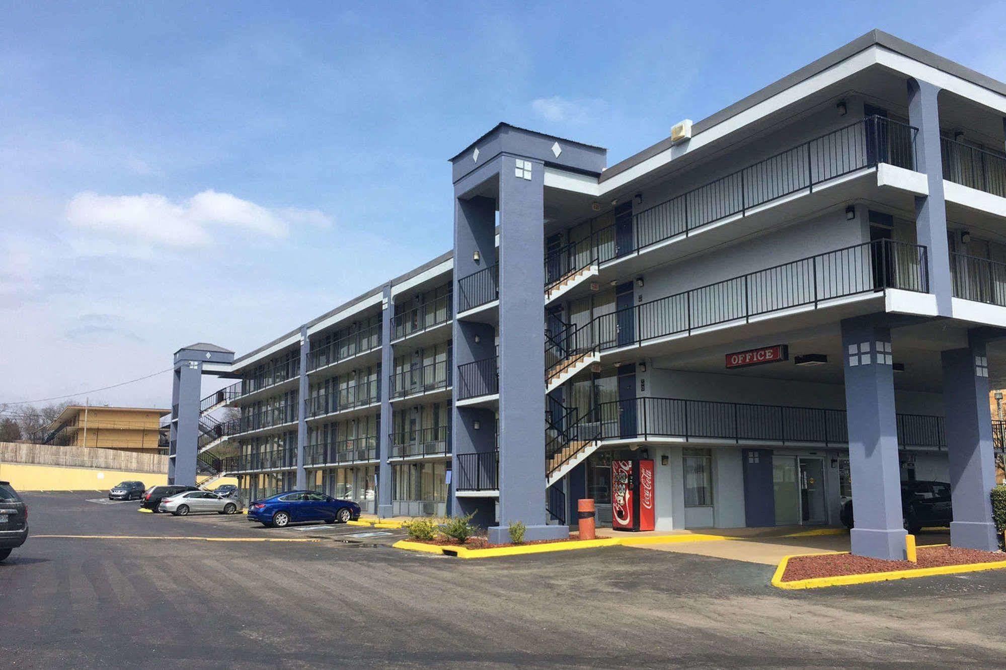 Super 8 By Wyndham Nashville/ Dntn/ Opryland Area Luaran gambar